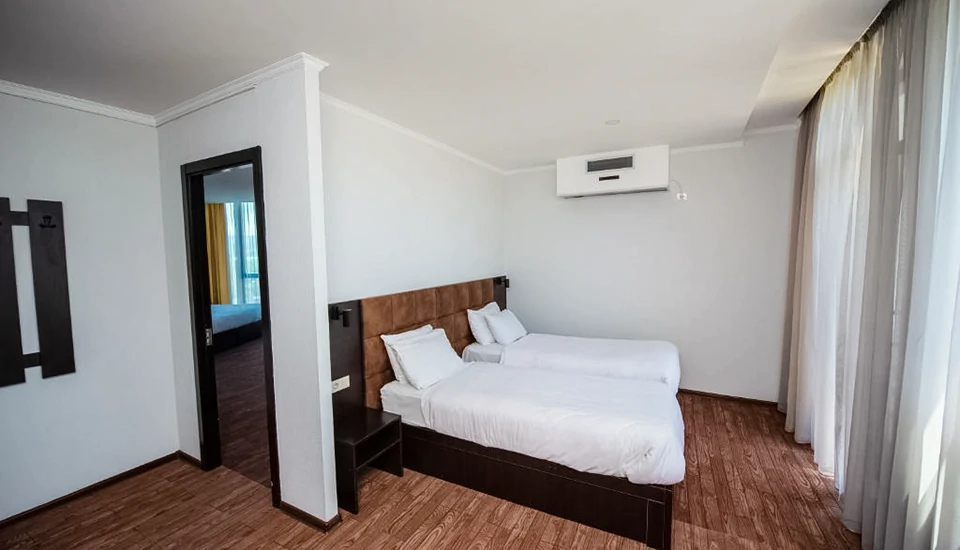 هتل شاین پالاس تفلیس